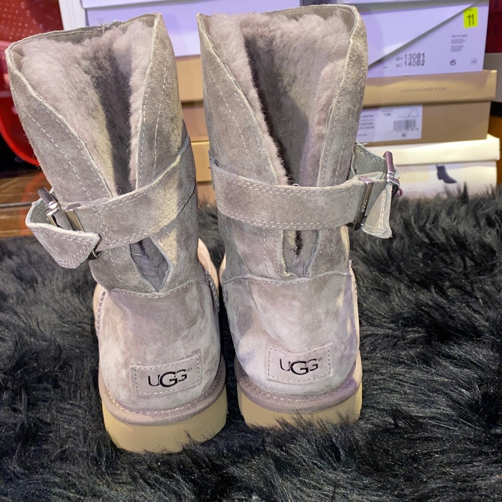 Uggs